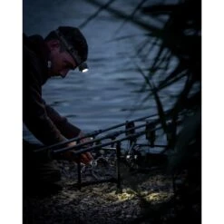 Linterna Frontal Trakker Nitellife 420 -Fox Tienda de ventas 221102 Nitelife 420 Headtorch 03 550x550h