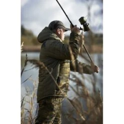 Prologic Bank Bound Chaqueta Aislante Ivy Green Camo 7 Prologic Bank Bound Chaqueta Aislante Ivy Green Camo -Fox Tienda de ventas 64523 A 2 550x550h