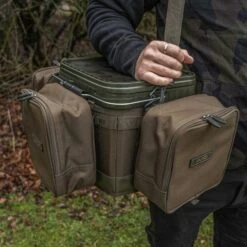 Cubo Compuesto Avid Carp Y Pouc Caddy -Fox Tienda de ventas Avid20Carp20Compound20Bucket20and20Pouc20Caddy15 550x550 1