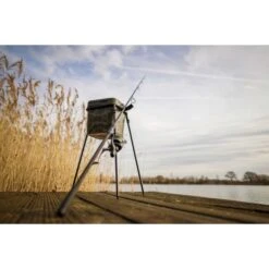 Soporte De Cubeta Avid Carp Lok Down -Fox Tienda de ventas Avid20Lok20Down20Stand6 550x550w