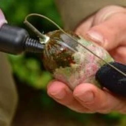 DYNAMITE BAITS Dynamite Evolution Aceites Atún 300ml -Fox Tienda de ventas Dynamite20Evolution20Oil20Krill1 550x550 1