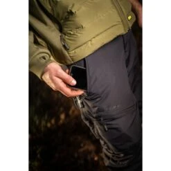 RidgeMonkey APEarel Dropback Pantalones Pesados Negros -Fox Tienda de ventas RidgeMonkey20APEarel20Dropback20Heavyweight20Trousers16 550x550h