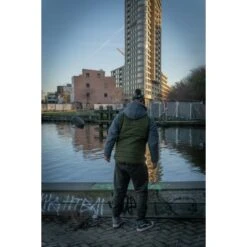 Trakker Downpour Roll-Up Carryall 30 Trakker Downpour Roll-Up Carryall -Fox Tienda de ventas Trakker NXG Luggage Lifestyle Shoot Feb 186 550x550h