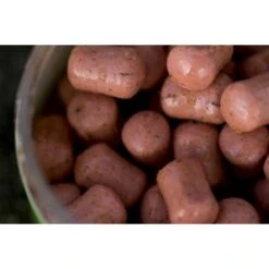 CC Moore Bloodworm Hookbait Wafters 10x14mm -Fox Tienda de ventas worm 5 team outdoors 550x550w